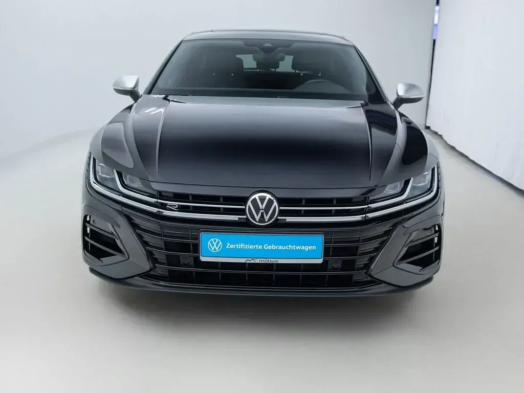 Używany VW Arteon R 320 KM (235 kW) 2023 Czarny Kombi