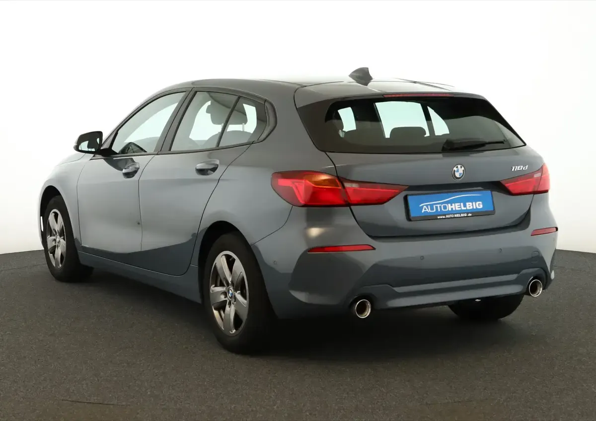 Gebraucht BMW 118 150 PS (110 kW) 2021 Storm bay grau metallic SUV