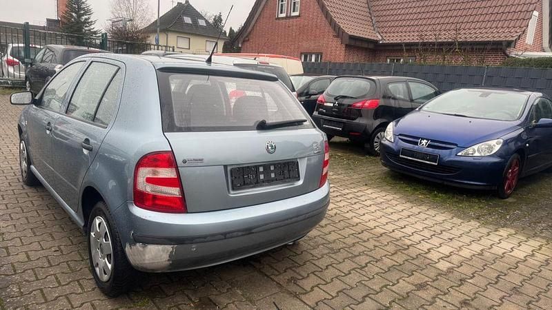Gebraucht Skoda Fabia Classic 54 PS (39 kW) 2005 Grau Limousine