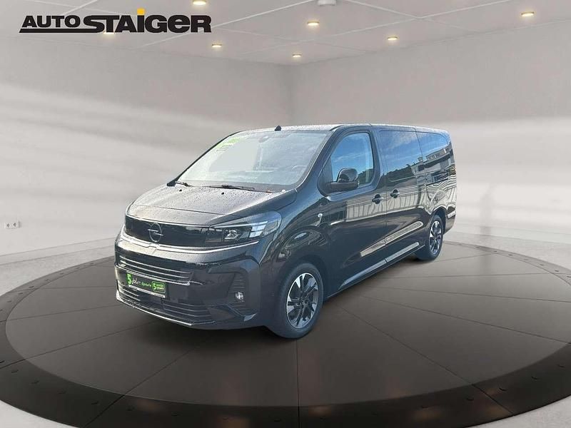 Schwarz perla nera Gebraucht 2024 Opel Zafira Life Edition Van | 34.990 € (Superpreis) - Bild 1/4