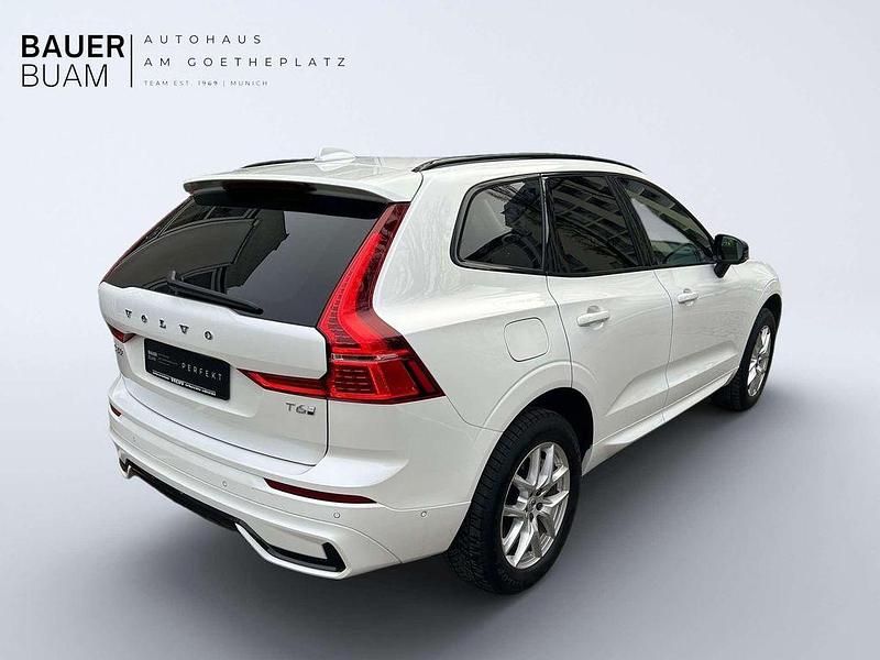 Gebraucht Volvo XC60 Plus 257 PS (189 kW) 2025 Crystal white / metallic SUV