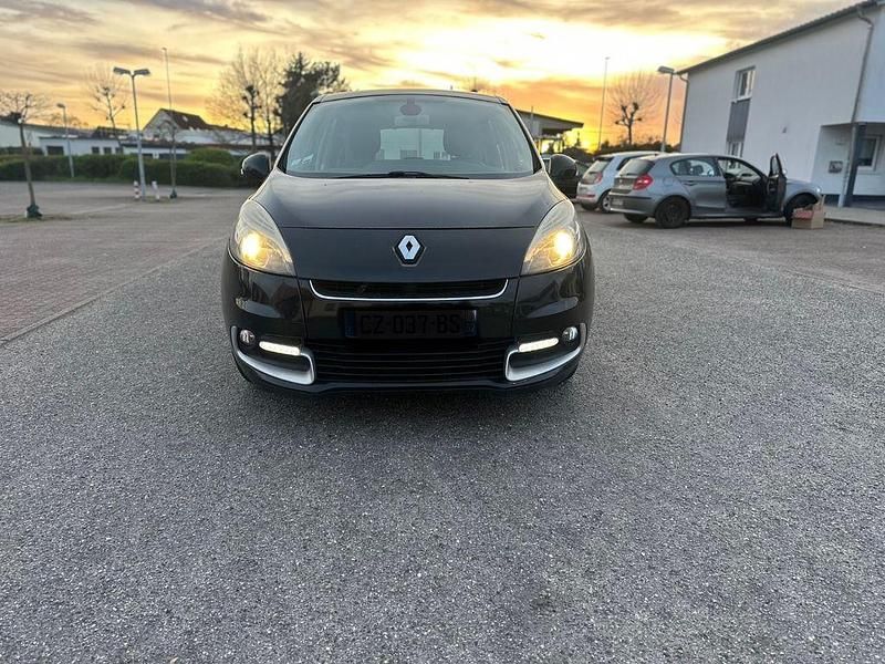 Gebraucht Renault Scénic III Initiale Paris 110 PS (80 kW) 2013 Schwarz Van / Kleinbus