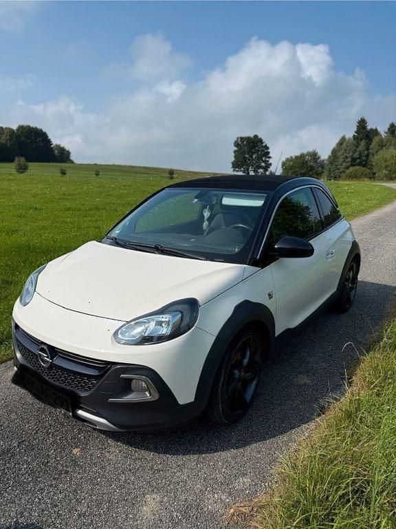 Weiß Gebraucht 2014 Opel Adam Rocks Rocks Kleinwagen | 6.700 € (Fairer Preis) - Bild 1/4