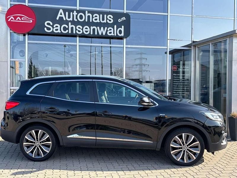 Gebraucht Renault Kadjar Bose Edition 131 PS (96 kW) 2016 Sternenschwarz SUV