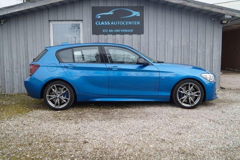 Gebraucht BMW 135 320 PS (235 kW) 2013 Estorilblau 2 metallic Kleinwagen
