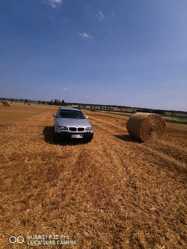 Silber Gebraucht 2004 BMW X3 SUV | 2.200 € (Superpreis) - Bild 1/4