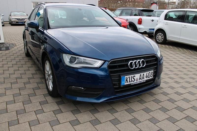 Gebraucht Audi A3 S-Line 122 PS (89 kW) 2013 Blau Limousine