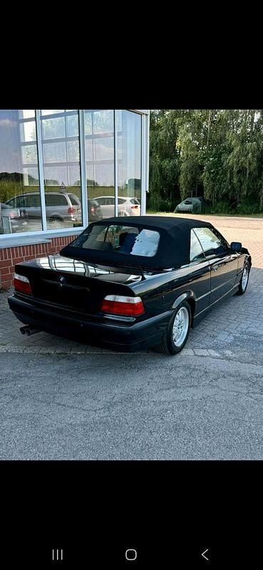 Gebraucht BMW 320 Cabriolet 150 PS (110 kW) 1998 Schwarz Cabrio