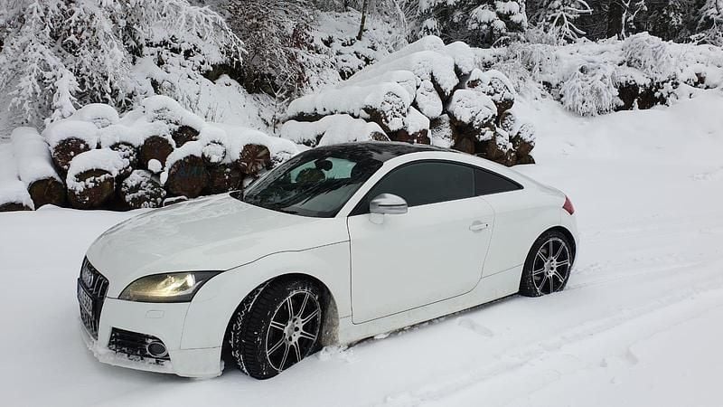 Weiß Gebraucht 2008 Audi TTS Coupé | 12.500 € (Fairer Preis) - Bild 1/4