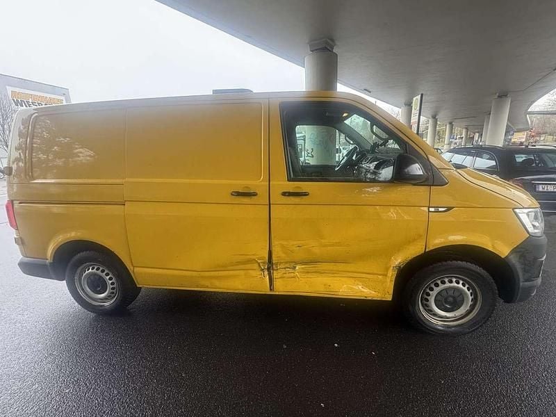 Gebraucht VW T6.1 114 PS (83 kW) 2019 Van