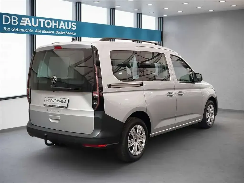 Gebraucht VW Caddy 102 PS (75 kW) 2024 Silber Van / Kleinbus
