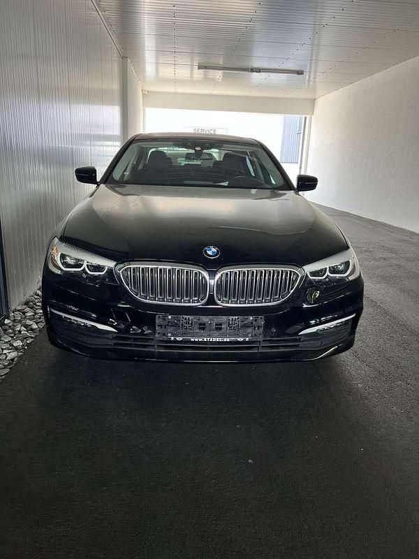Gebraucht BMW 530e iPerformance 184 PS (135 kW) 2019 Schwarz Limousine