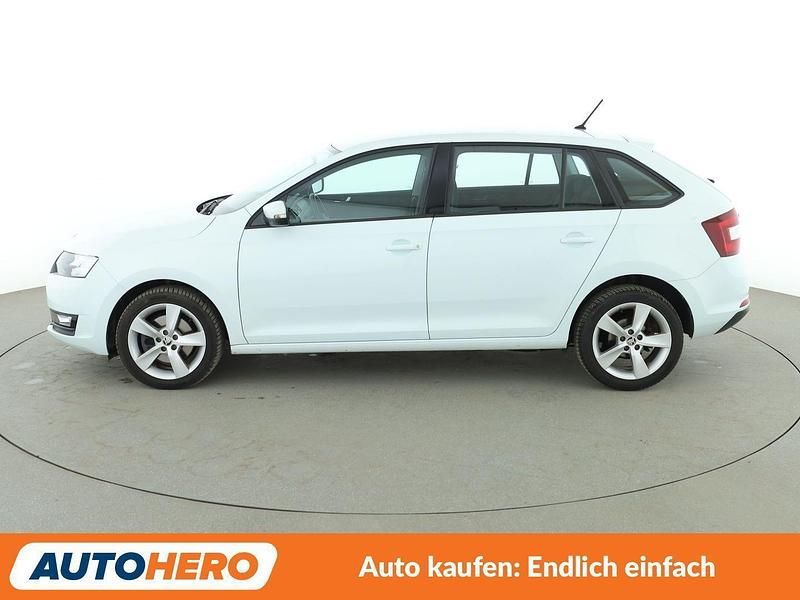 Gebraucht Skoda Rapid Cool Edition 110 PS (80 kW) 2019 Weiß Kleinwagen