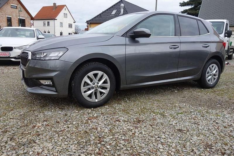 Neu Skoda Fabia Selection 80 PS (58 kW) 2026 Graphitegrau metallic Kleinwagen