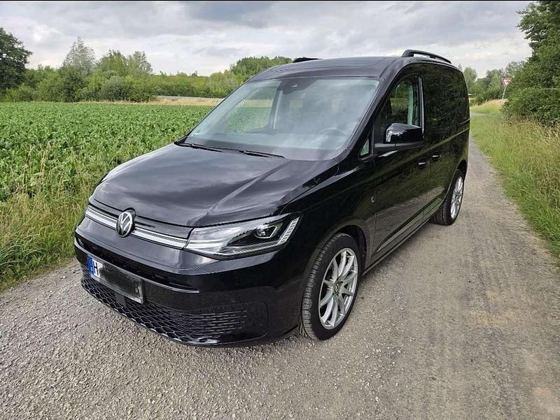 Schwarz Gebraucht 2021 VW Caddy Move Van / Kleinbus | 25.900 € (Fairer Preis) - Bild 1/4