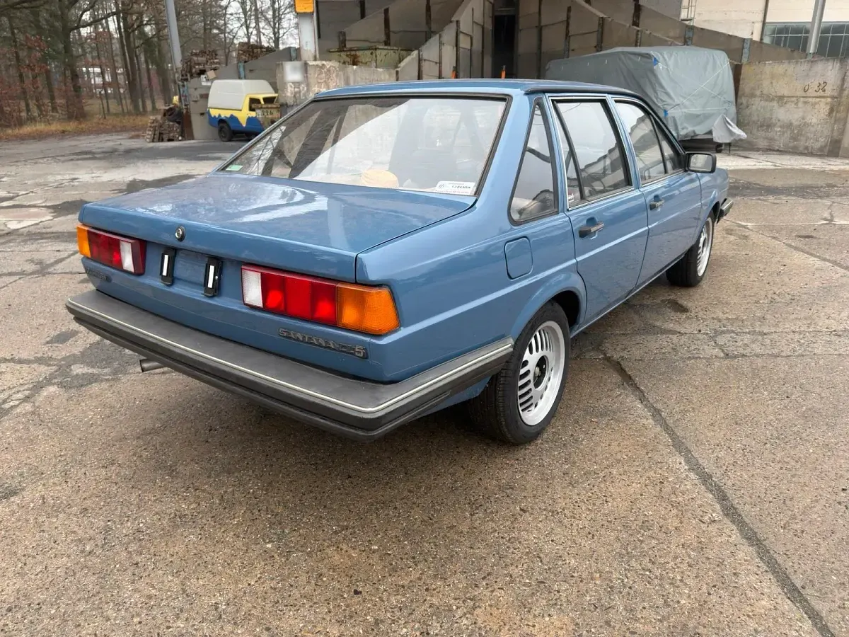 Gebraucht VW Santana 115 PS (84 kW) 1982 Blau Limousine