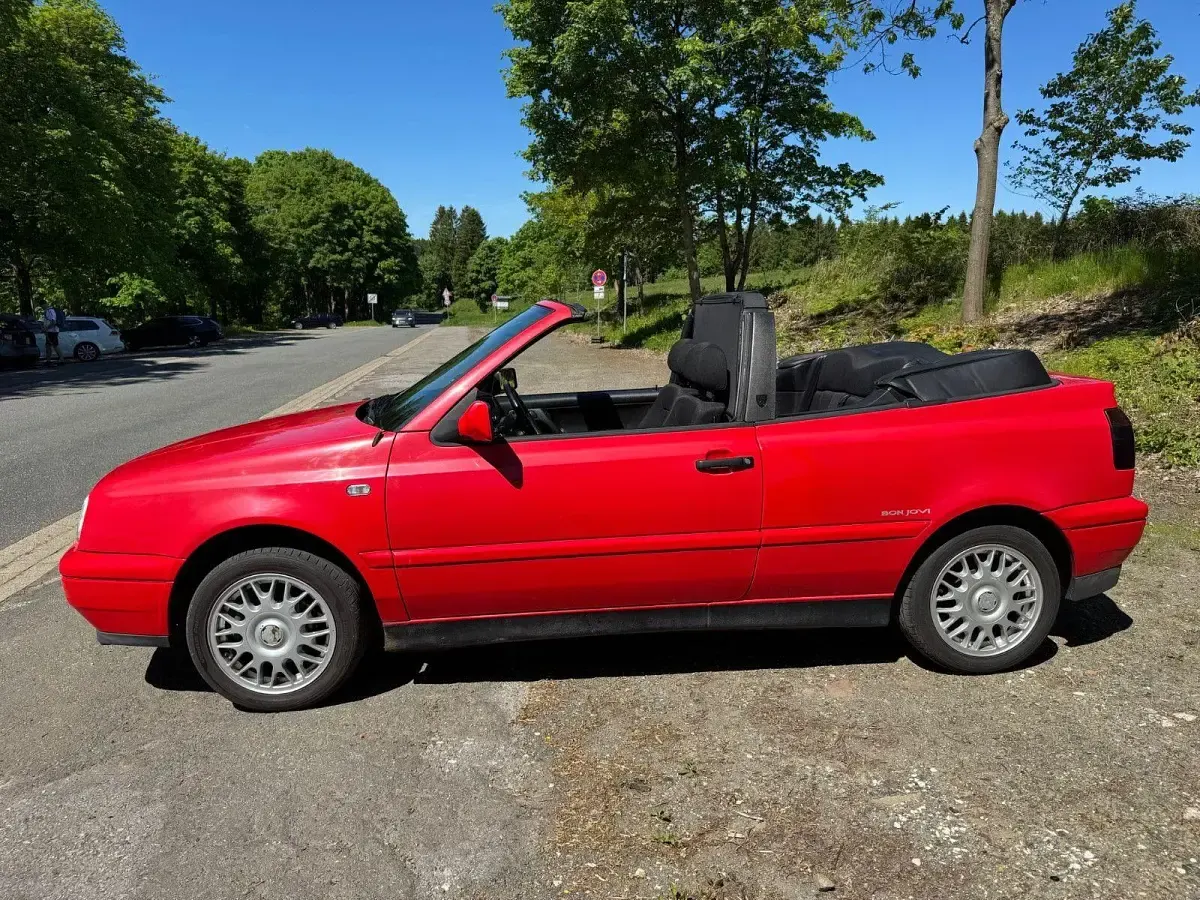 Gebraucht VW Golf Cabriolet 101 PS (74 kW) 1997 Rot Cabrio