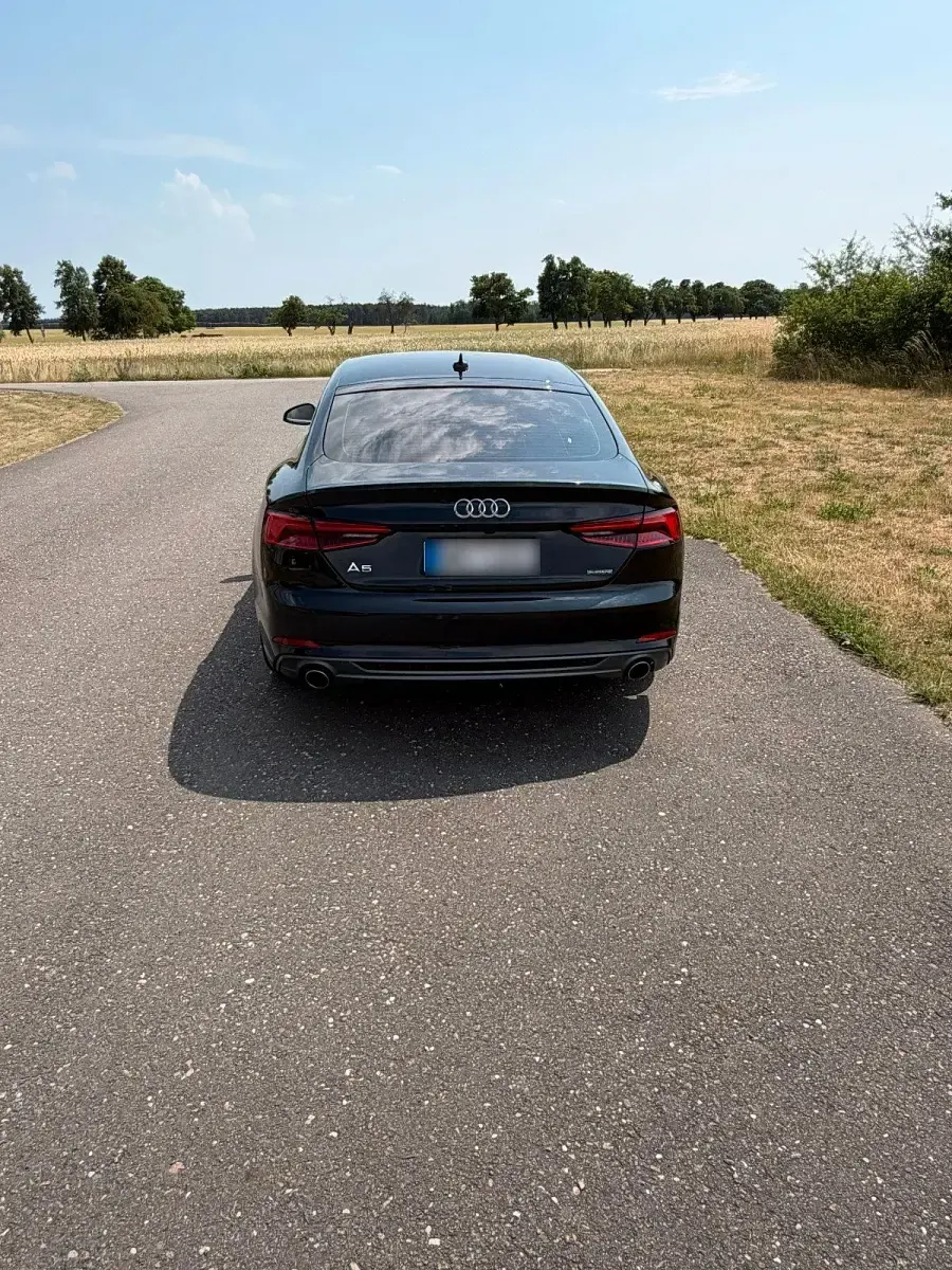 Gebraucht Audi A5 Sportback Ambiente 252 PS (185 kW) 2017 Schwarz Kleinwagen