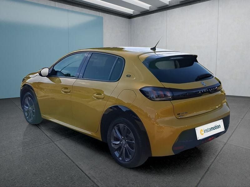 Gelb Gebraucht 2021 Peugeot e-208 Allure Kleinwagen | 16.999 € (Fairer Preis) - Bild 1/1
