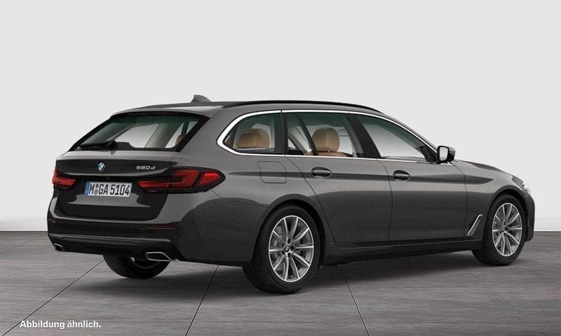 Gebraucht BMW 520 190 PS (139 kW) 2024 Grau Kombi