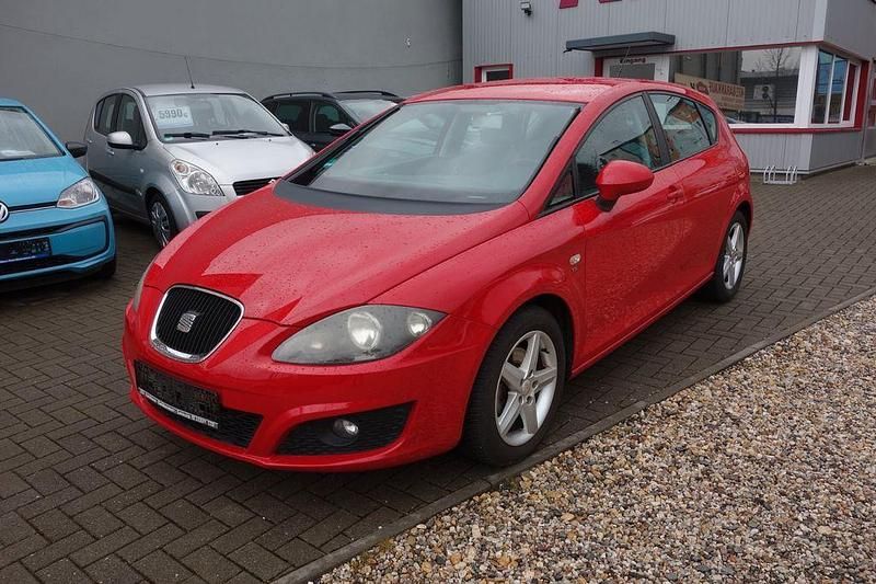 Gebraucht Seat Leon Reference 125 PS (91 kW) 2009 Rot Kleinwagen