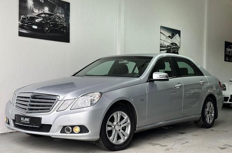 Gebraucht Mercedes E220 Avantgarde 170 PS (125 kW) 2009 Silber Limousine