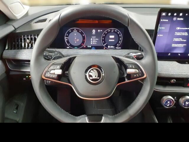 Gebraucht Skoda Superb Selection 150 PS (110 kW) 2024 Braun Kombi