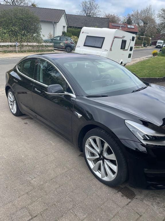 Usata Tesla Model 3 253 kW (345 CV) 2019 Nero Berlina