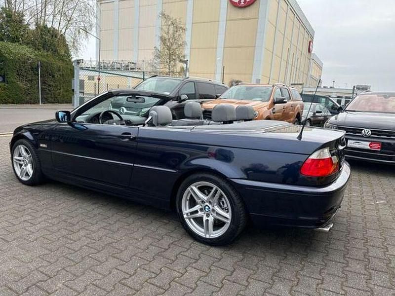 Gebraucht BMW 320 Exclusive 125 PS (91 kW) 2003 Andere