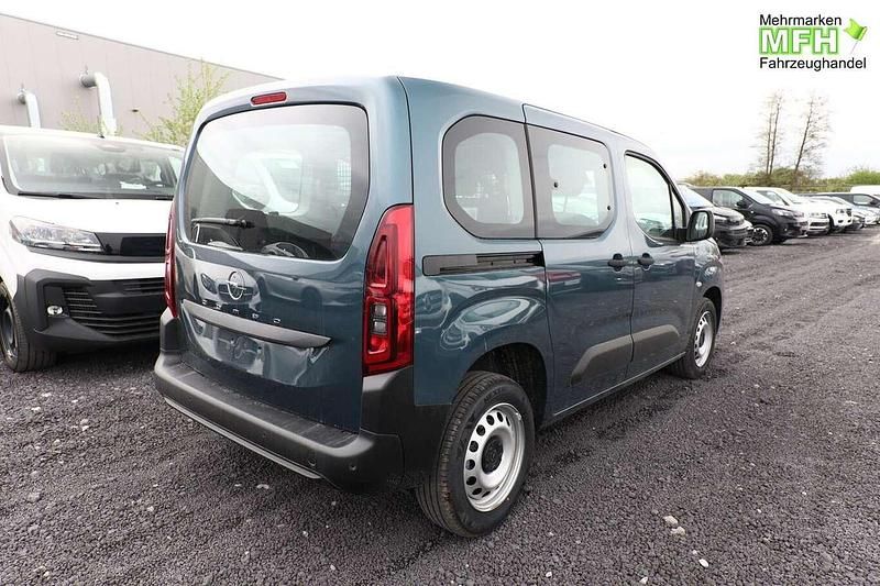 Nowe Opel Combo Edition 102 KM (75 kW) 2025 Niebieski Minivan