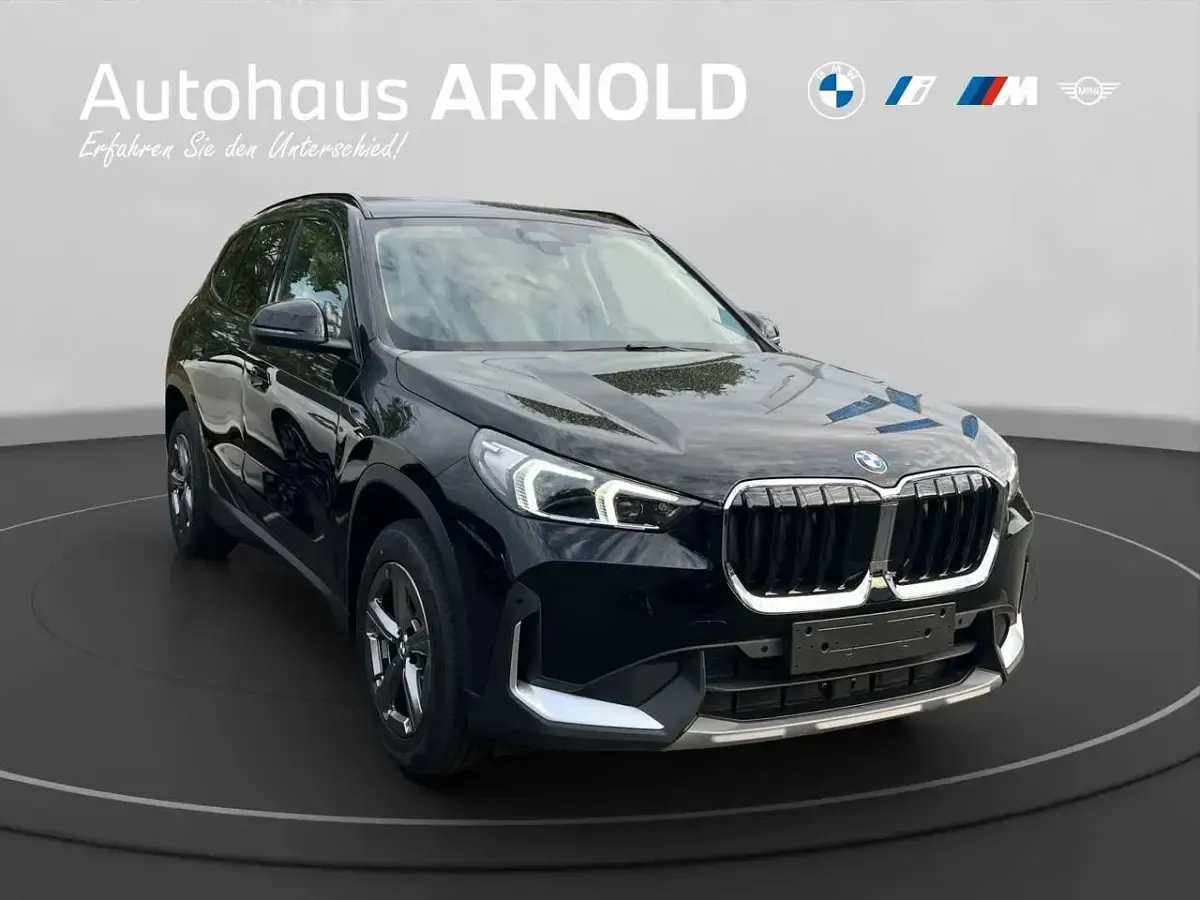 Neu BMW X1 Sport Line 156 PS (114 kW) 2026 Schwarz SUV