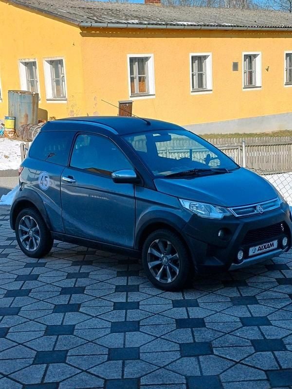 Gebraucht Aixam Crossline 2018 Grau