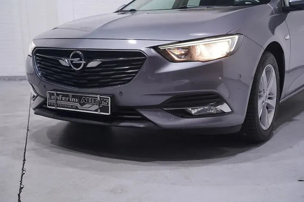 Gebraucht Opel Insignia Business 136 PS (100 kW) 2020 Grau Limousine