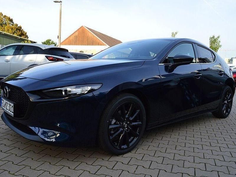Blau Neu 2025 Mazda 3 Homura-Line Limousine | 25.900 € - Bild 1/4