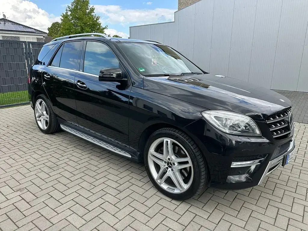 Gebraucht Mercedes ML500 AMG 408 PS (300 kW) 2014 Schwarz SUV