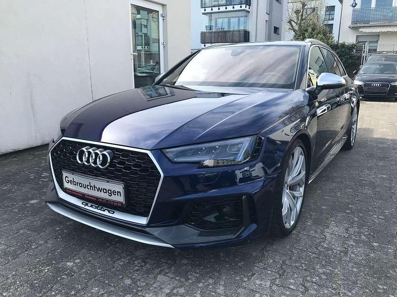 Gebraucht Audi RS4 450 PS (330 kW) 2019 Navarrablau Kombi