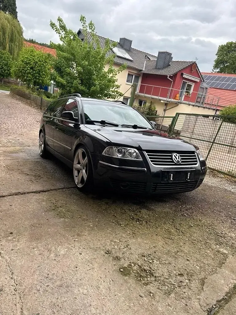 Occasion VW Passat Highline 131 ch (96 kW) 2001 Noir Break