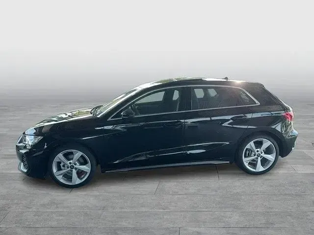 Neu Audi A3 S-Line 150 PS (110 kW) 2025 Schwarz Limousine