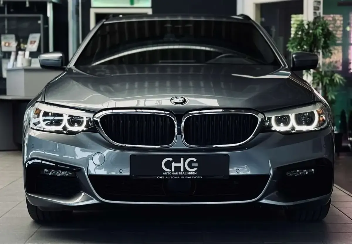 Gebraucht BMW 530 M Sport 252 PS (185 kW) 2019 Bluestone Kombi
