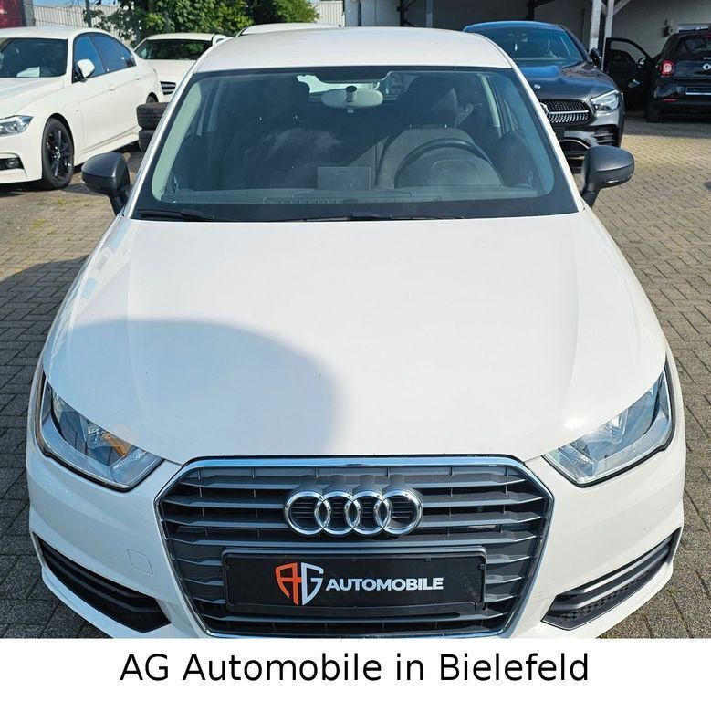 Gebraucht Audi A1 Basis 95 PS (69 kW) 2017 Cortinaweiß Kleinwagen