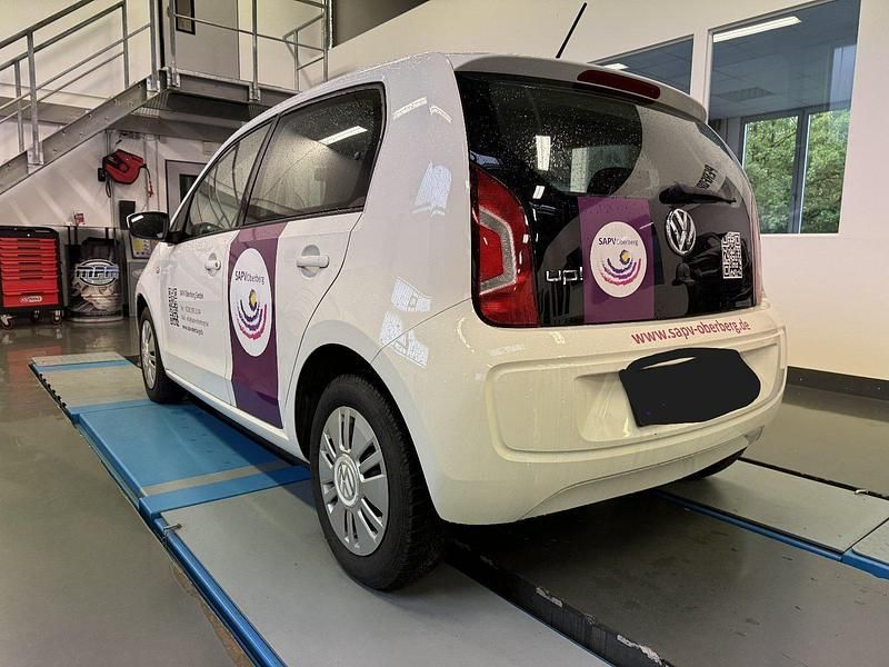 Gebraucht VW up! 60 PS (44 kW) 2016 Weiß Kleinwagen