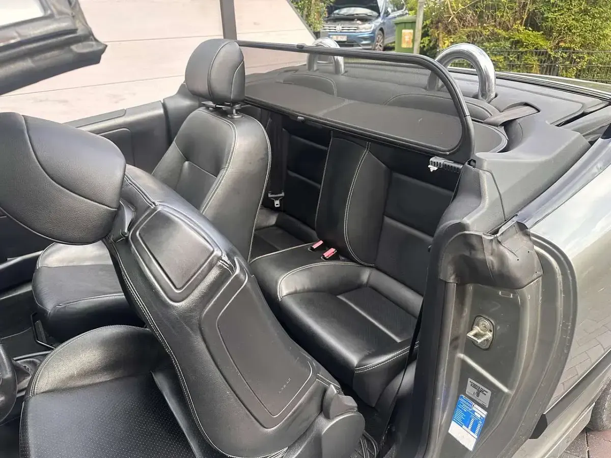 Gebraucht Peugeot 207 CC Sport 150 PS (110 kW) 2007 Silber Cabrio