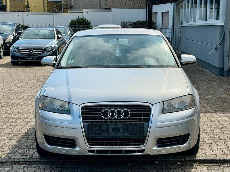 Gebraucht Audi A3 Attraction 116 PS (85 kW) 2007 Silber Kleinwagen