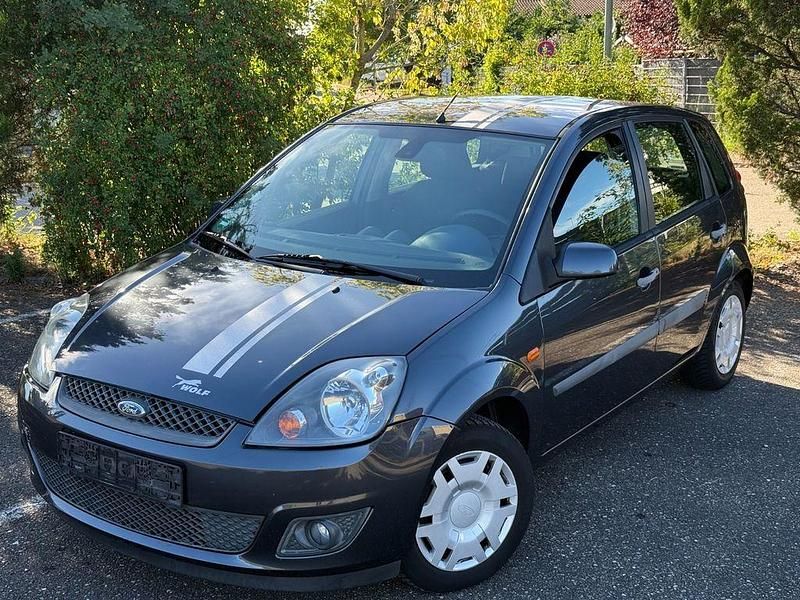 Grau Gebraucht 2007 Ford Fiesta Kleinwagen | 2.000 € (Fairer Preis) - Bild 1/4
