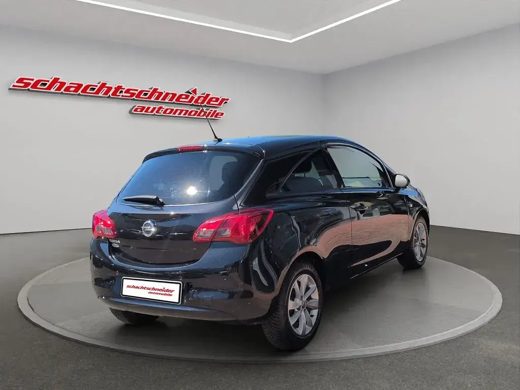 Używany Opel Corsa drive 69 KM (50 kW) 2016 Czarny Hatchback