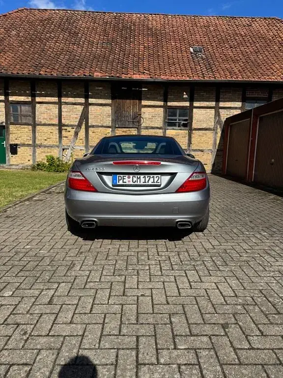Gebraucht Mercedes SLK200 184 PS (135 kW) 2015 Grau Cabrio