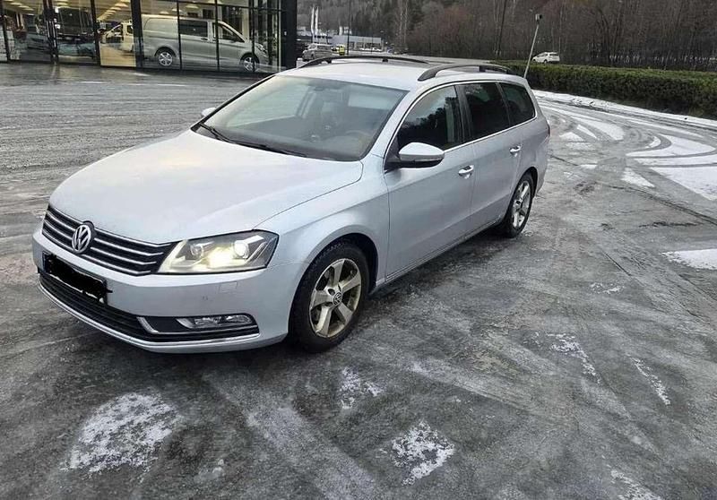 Gebraucht VW Passat Highline 122 PS (89 kW) 2012 Silber Kombi