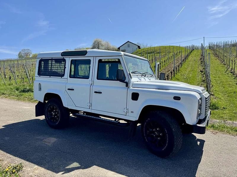 Gebraucht Land Rover Defender SE 122 PS (89 kW) 2014 Kombi