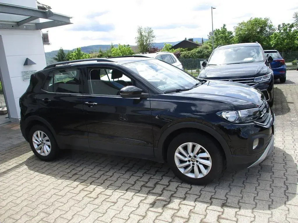 Gebraucht VW T-Cross Life 110 PS (80 kW) 2023 Schwarz SUV