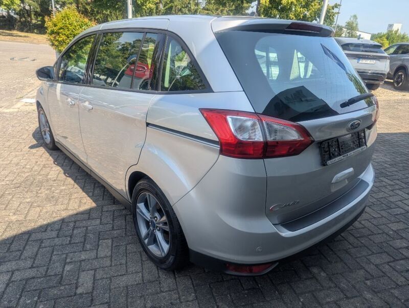 Gebraucht Ford Grand C-Max 125 PS (91 kW) 2019 Silber Van / Kleinbus